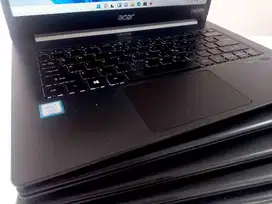 Touchscreen intel i7 ram16gb ssd256gb Acer Travelmate X514-51T SLIM