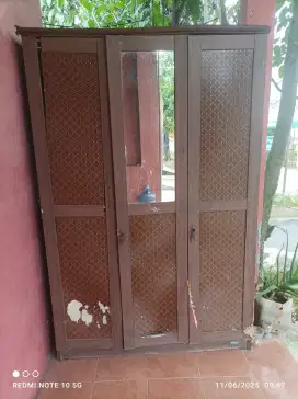 Jual lemari bekas