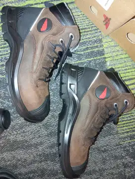 Jual murah sepatu safety RED WING 3228 NEW ORI made in Italy