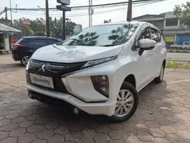 DP Rendah  9JT Mitsubishi Xpander 1.5 GLS Bensin-AT 2020 Putih