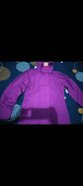Jual cepat jaket eiger j.velvet baru
