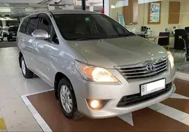DIJUAL Toyota Innova G Diesel AT 2012 Silver Tgn 1, km 85k 208.88JT