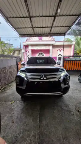 Mobil bekas medan
