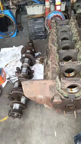 block dan crankshaft genset perkins 6 silinder