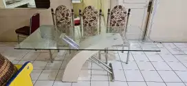 MEJA MAKAN 1 SET BAHAN BAGUS