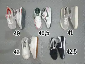 Sepatu Casual pria second original Mix sneakers batch 3