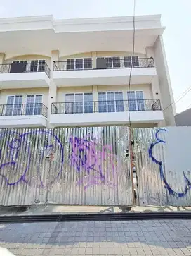 Ruko Baru 504 m² di Cempaka Putih Jakarta Pusat – 4 Lantai, SHM