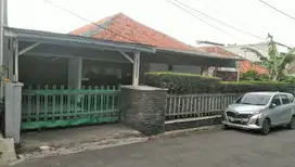 Rumah lokasi strategis di Cipete Jakarta Selatan