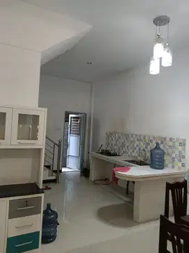 di Sewa rumah  furnish dalam Komplek daerah Mandala