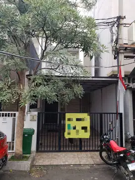Disewakan rumah galaxy