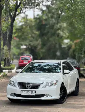 Camry G 2.5 Matic 2013 / 2014
Istimewa Skli !!!