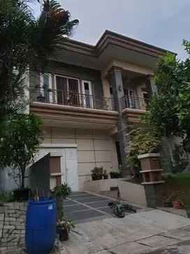 Dijual: Rumah 21/2 Lantai di Palem Semi, Tangerang