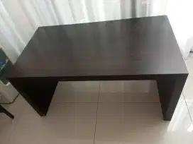 Meja Kayu Serbaguna