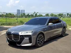 BMW 735i M sport G70 2024 Rakitan 2023
