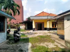Dijual Murah Rumah induk & Kios Lokasi: Petukangan Selatan