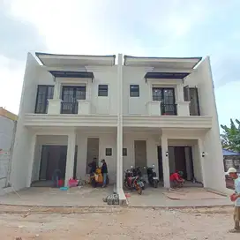 Dijual Rumah 2 Lantai Nempel RS. Citra Medika