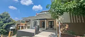 Rumah FULL FURNISHED di Pandanaran Hills Cluster Terrace, Mangunharjo