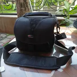 Tas camera lowepro