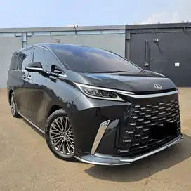 Lexus LM350h Nik 2023