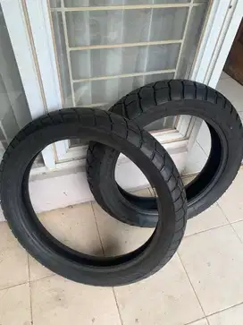 Ban Michelin Anakee Adventure 110/80 R19 dan 150/70 R17