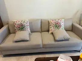 SOFA SECOND AESTETHIC (PUTIH CREAM)