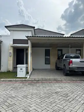 Dijual Rumah Mewah di Cluster Bali Pavilion