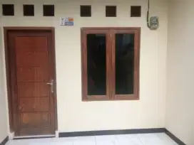 Disewakan kontrakan 3 petak bulanan