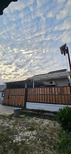 Jual rumah di marpoyan damai pekanbaru