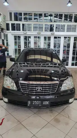Toyota royal crown 2005
