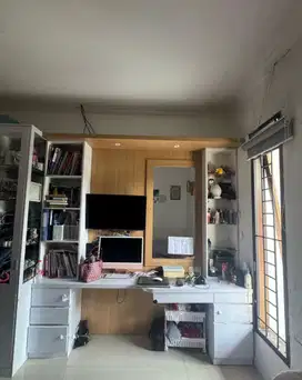 dijual meja rias+ meja buku+meja belajar