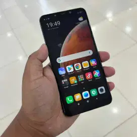 Jual HP Pocophone F1
