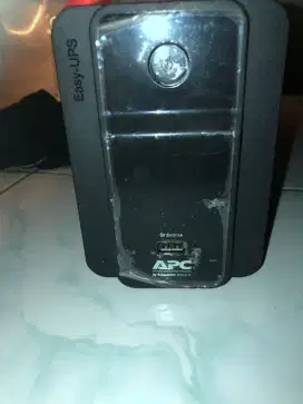 Ups apc Easy UPS 900VA 480W