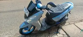 Lexi Keyless Abu-abu