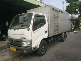 Hino Dutro Enkel Long Box 2017