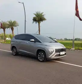 Hyundai Stargazer Prime 2022 odo 20ribu