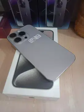 Iphone 15 pro 1 TB Resmi IBox