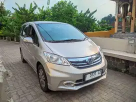 2014 Honda Freed 1.5 S Plat F taufik mobil bekas sekoto kediri