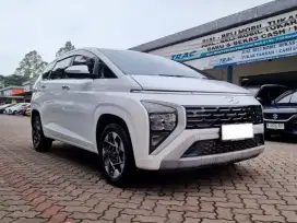 LOW KM 19RB!! HYUNDAI STARGAZER 1.5 PRIME IVT MATIC 2022 PUTIH