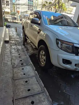 Ford Ranger Double Cabin 2.2 XLS Solar