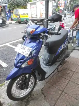Yamaha mio 2005 komplit pajak kaleng off 500rb an,tinggal nerusin
