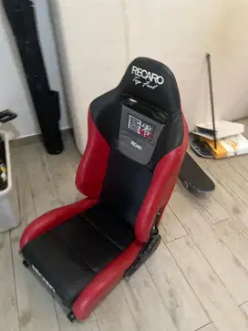 Buckey seat recaro