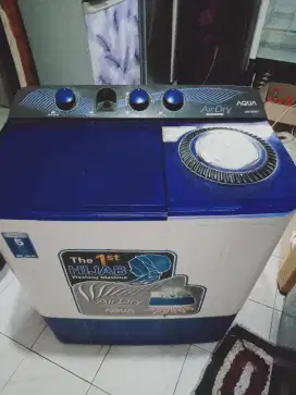 Mesin cuci AQUA 9kg blm pernah servis