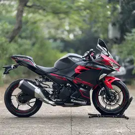 KAWASAKI NINJA 250 FI ABS SE MERAH 2018 KM LOW PAJAK PANJANG LIKE NEW