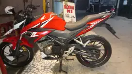 Honda cb150r tahun 2019