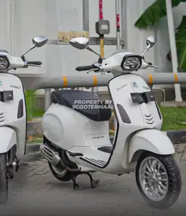 PIAGGIO VESPA SPRINT IGET 150 2017 PERFECT CONDITION