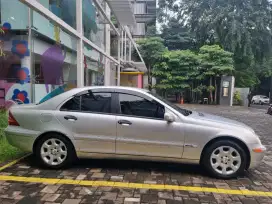 Mercedez Benz W203 C180 AT