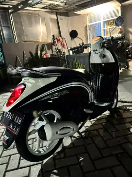 Motor honda Scoopy 2011 istimewah jarang dipakai full original mesin