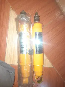 sock belakang mobil avanza