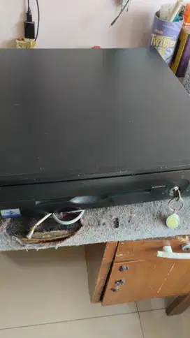 Cash Drawer Bekas kondisi bagus,fungsi normal&5 rak uang kertas,key