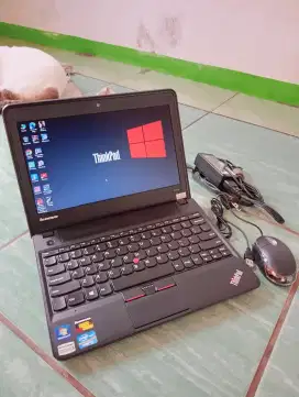 Laptop Lenovo Thinkpad X131e Core i3